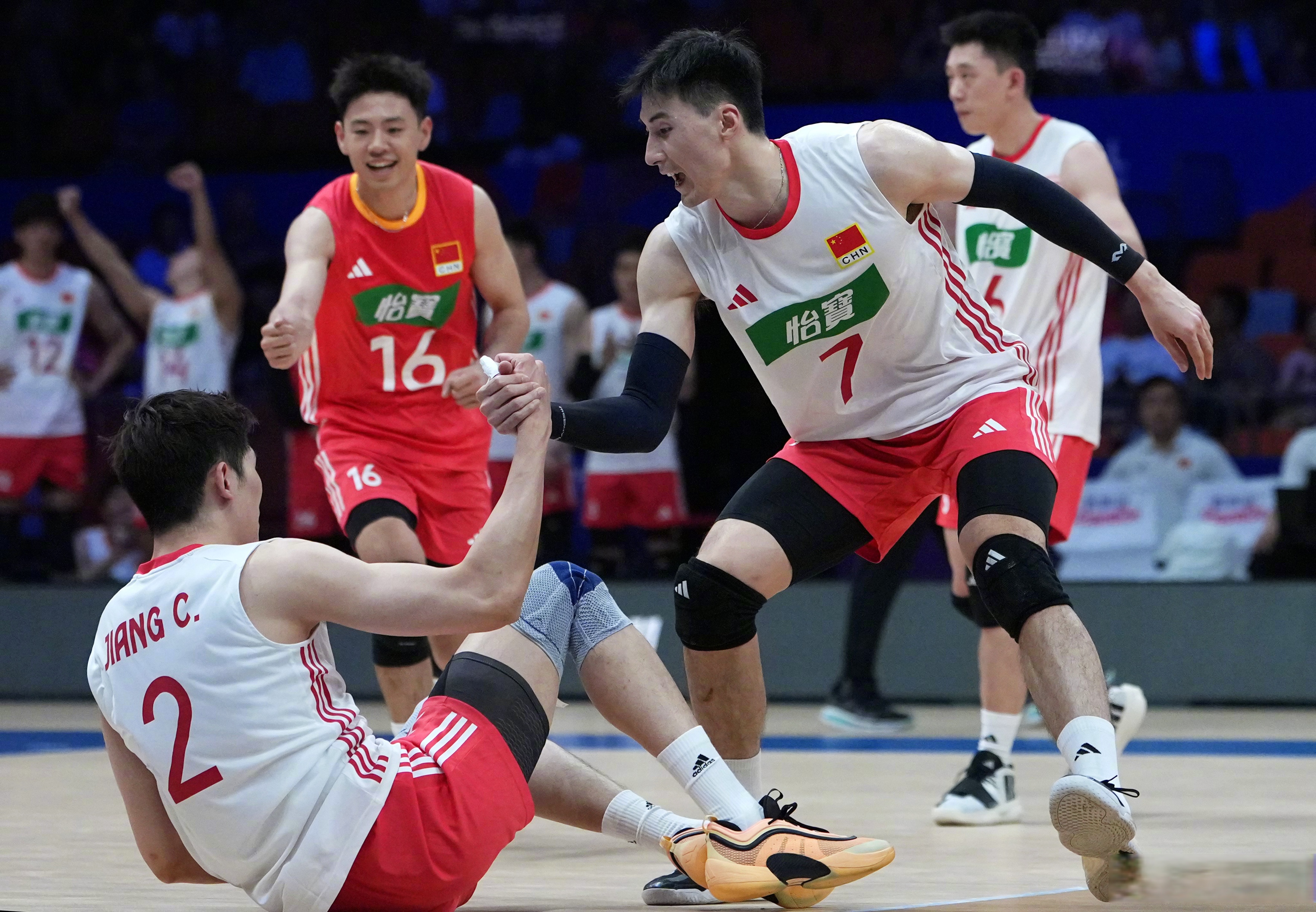 开云体育app-塞尔维亚队教练压力巨大!,巴特勒遭遇二十持续失利比赛高潮迭起的简单介绍-开云体育app