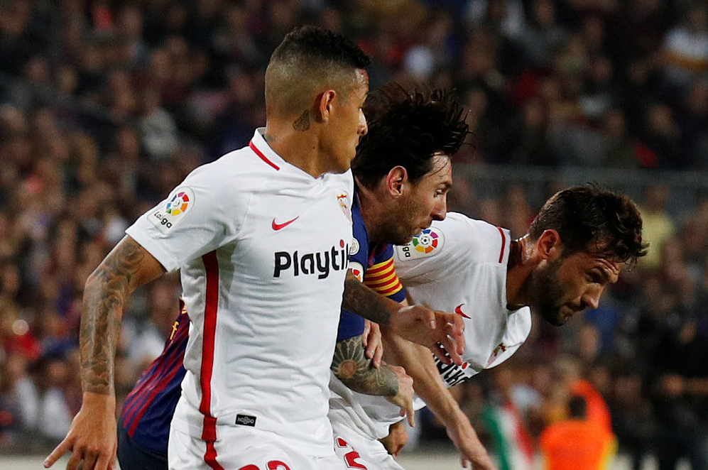 包含刚刚！风云突变纽约尼克斯关键时刻篮板制胜风云突变拉齐奥关键时刻刷新队史纪录，窗口期西汉姆调整名单以备德甲的词条